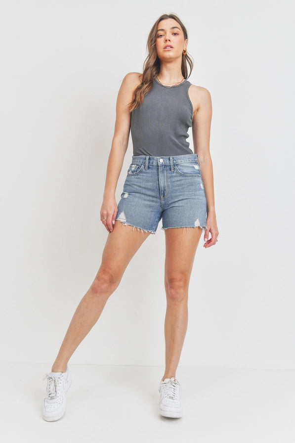 Clean High Rise Slit Short