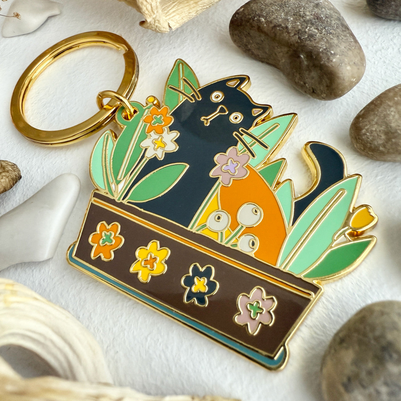 Pecan Cat and Flowers Enamel Keychain