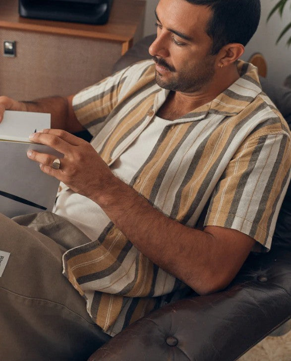 Vacation Stripe SS Shirt in Sand