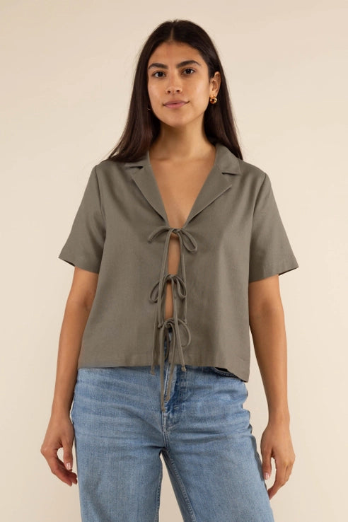 Nico Linen Tie Blouse