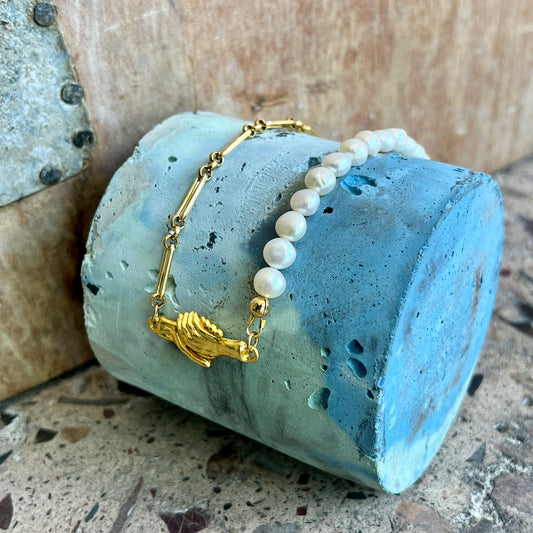 Clutching Pearls Necklace