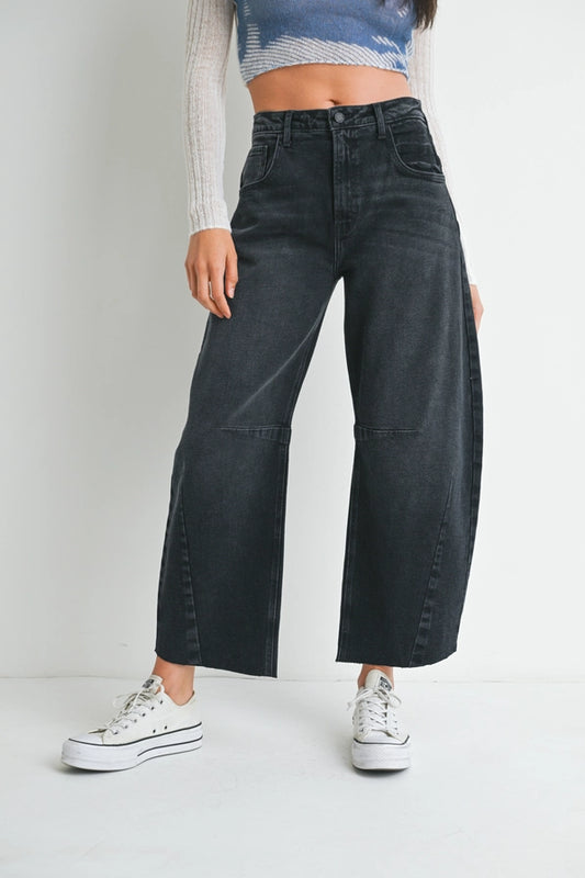 Barrel Jean with Seams