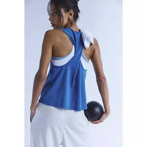Hot Shot Twist Tank