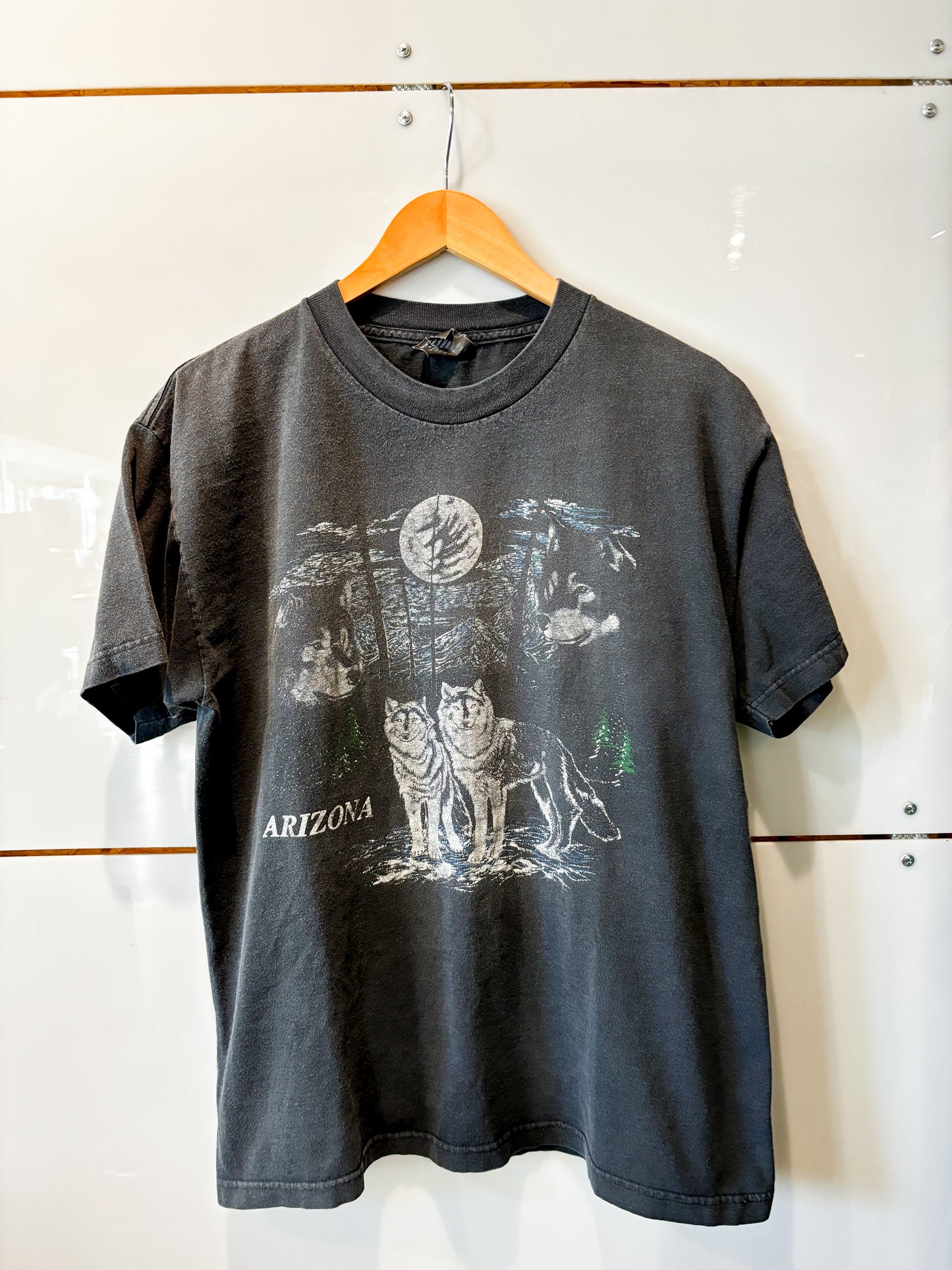 Arizona wolves moon tee - vintage select