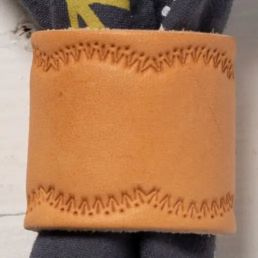 Arched Leather Bandana Slide