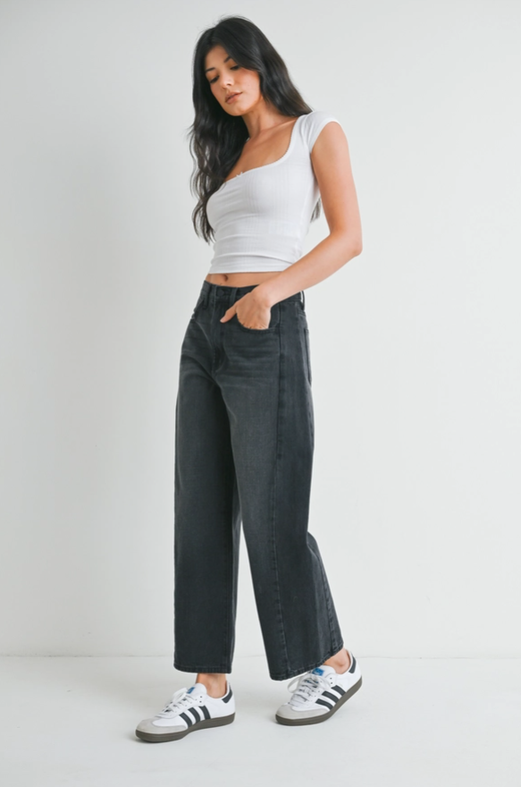 High Rise Twist Seam Barrel Jean