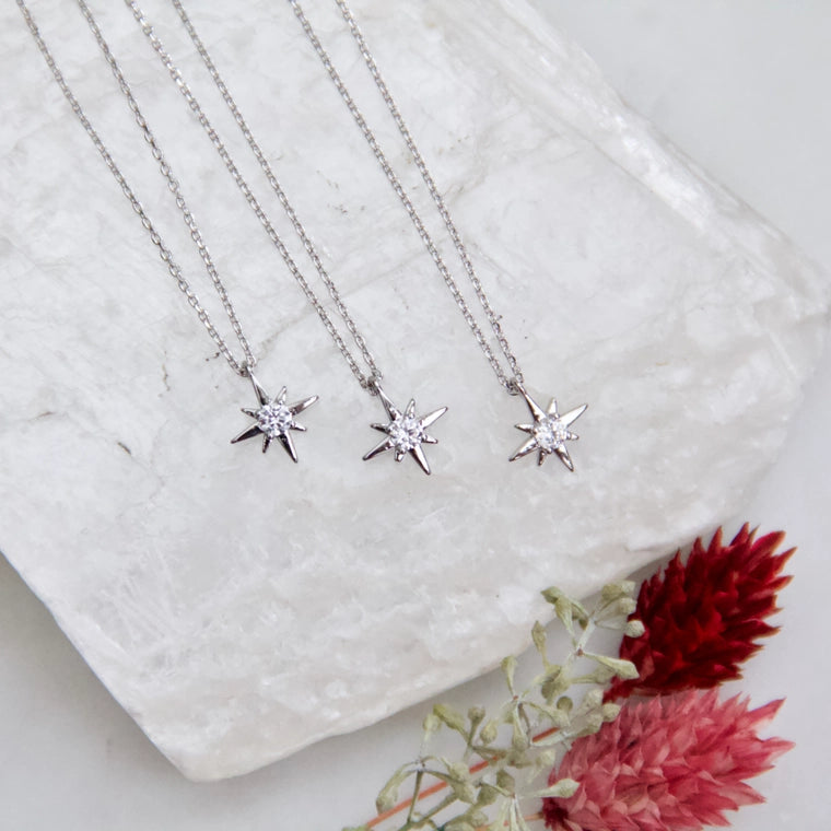 Mini Star Necklace in Silver