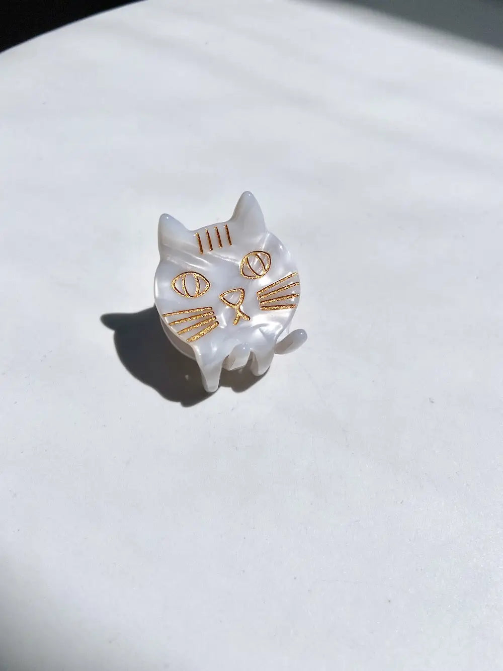 Acetate Mini Kitty Claw -White
